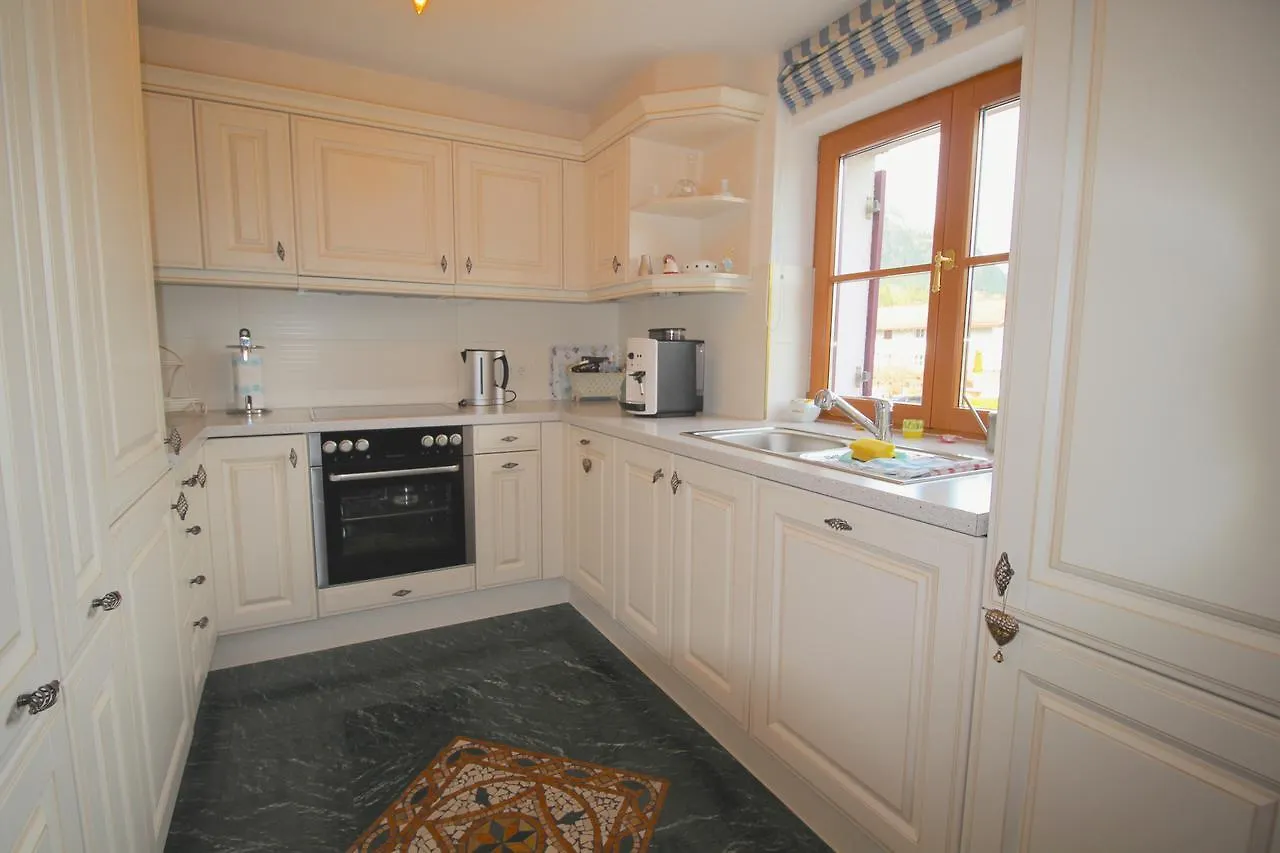 Himmelschloesschen & Chalet Rose Garmisch-Partenkirchen