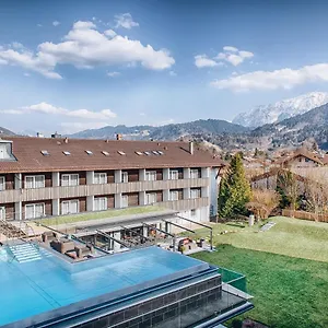 Hotel Obermühle 4*s Boutique, Garmisch-Partenkirchen